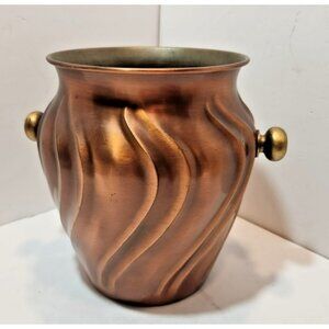 Vintage Hand Hammered Copper Vase/Planter Swirl Pattern 8.5" Tall by 10" Wide